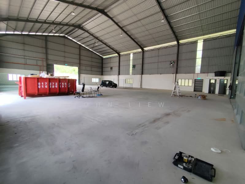 Gudang untuk Dijual di Kampung Baru Subang (Sungai Buloh) - John Liew - Exterior - PropertyGuru.com.my