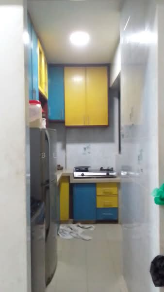 Rumah Flat untuk Dijual di Taman Sri Pinang - Ben Hew - Kitchen - PropertyGuru.com.my