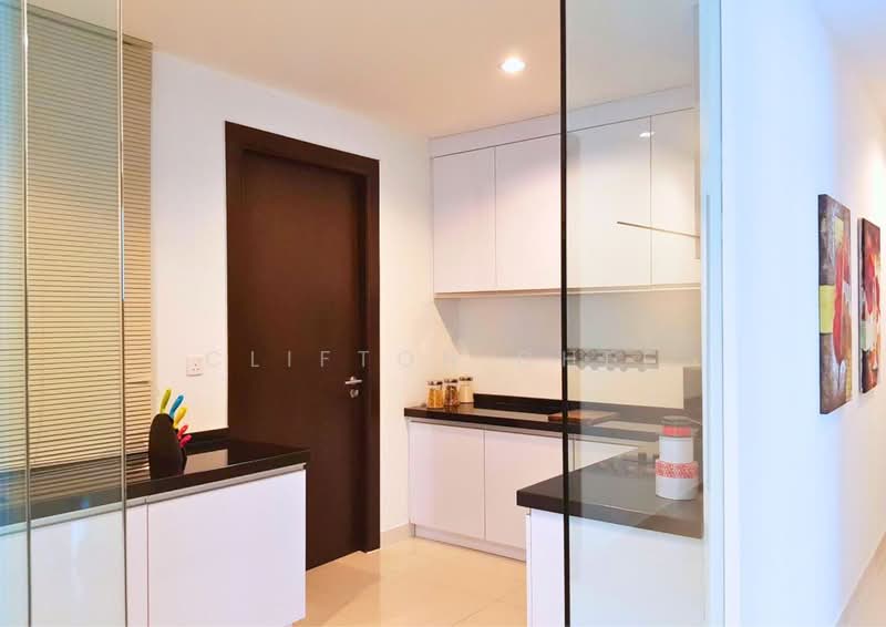 Kondominium untuk Disewa di Gurney Paragon - Clifton Chee - Kitchen - PropertyGuru.com.my