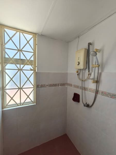 Condominium for Sale at Kelana D'Putera - Jc Lee - Bathroom - PropertyGuru.com.my