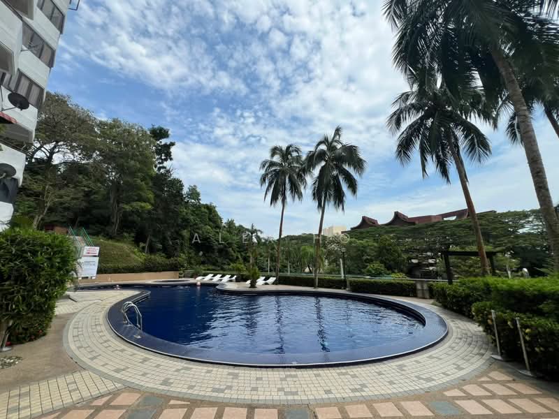 Service Residence for Sale at Sri Sayang - Alex Ho - Pool - PropertyGuru.com.my