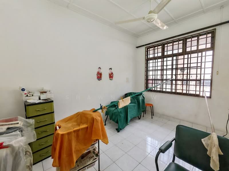 1-storey Terraced House for Sale in Taman Rinting (Masai) - Shawn Law - Interior - PropertyGuru.com.my