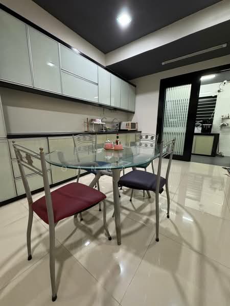 1-storey Terraced House for Rent in Johor Bahru (Johor) - Joanna Tai - Kitchen - PropertyGuru.com.my