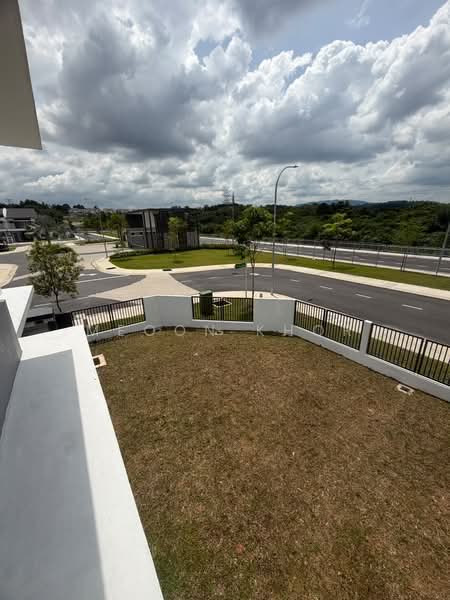 2-storey Terraced House for Sale in Amverton Hills (Sungai Buloh) - Meoon Khor - Exterior - PropertyGuru.com.my