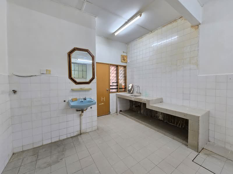 Rumah Teres 2-Tingkat untuk Dijual di Kampung Batu Muda (Batu Caves) - Kathy Yap - PropertyGuru.com.my