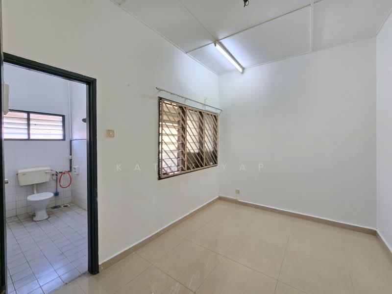 Rumah Teres 2-Tingkat untuk Dijual di Kampung Batu Muda (Batu Caves) - Kathy Yap - PropertyGuru.com.my