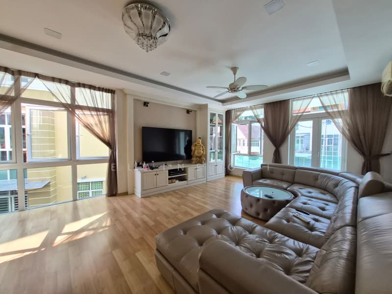 Rumah Berkembar untuk Dijual di Tanjung Tokong (Penang) - Elaine Ooi - Living Room - PropertyGuru.com.my