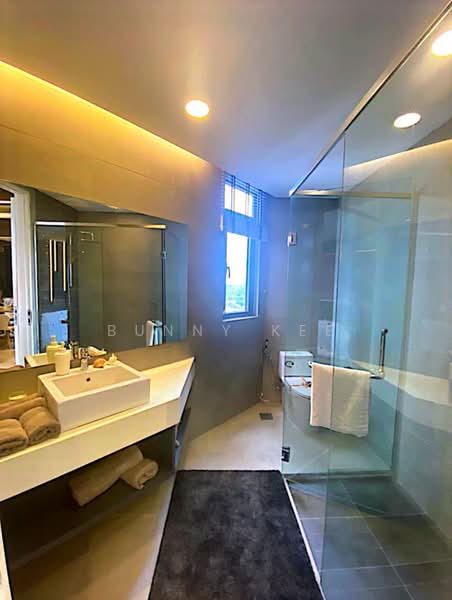 Condominium for Sale at Vivo Residential Suites - Bunny Kee - Bathroom - PropertyGuru.com.my