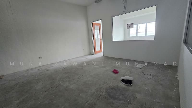 Kedai / Pejabat untuk Disewa di Cyberjaya (Selangor) - Muna Zawani Muhamad - Interior - PropertyGuru.com.my