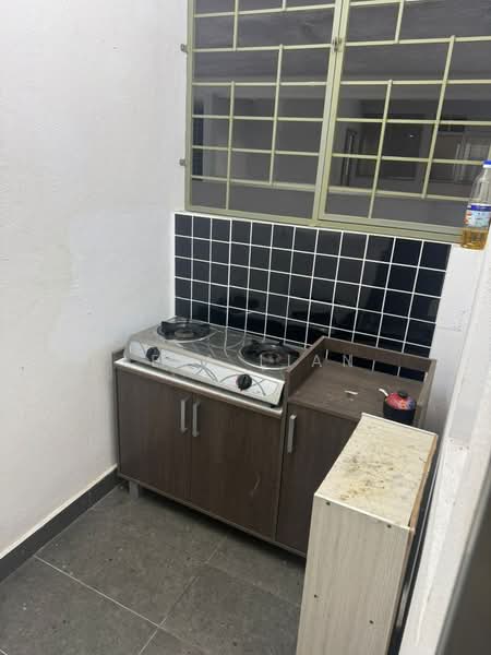 Condominium for Rent at Koi Prima Condominium - Leia Lian - Kitchen - PropertyGuru.com.my