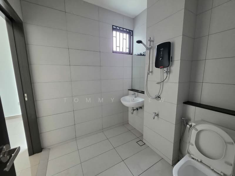 Rumah Teres 2-Tingkat untuk Dijual di Elmina (Shah Alam) - Tommy Liew - Bathroom - PropertyGuru.com.my