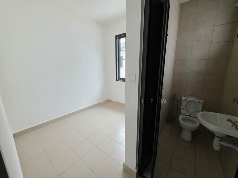 Rumah Teres 2-Tingkat untuk Dijual di Elmina (Shah Alam) - Tommy Liew - Bathroom - PropertyGuru.com.my