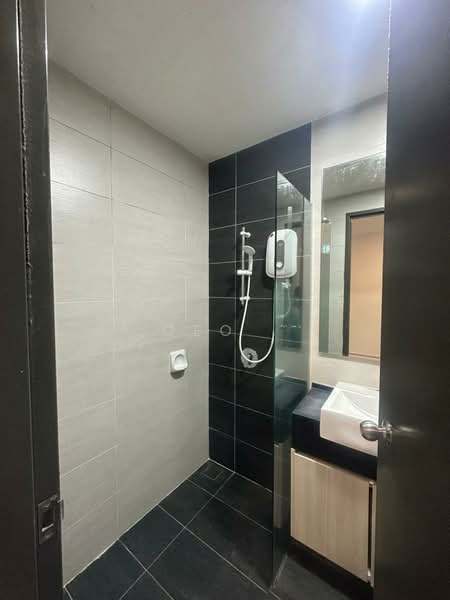 Condominium for Sale at Queensville - Geo . - PropertyGuru.com.my