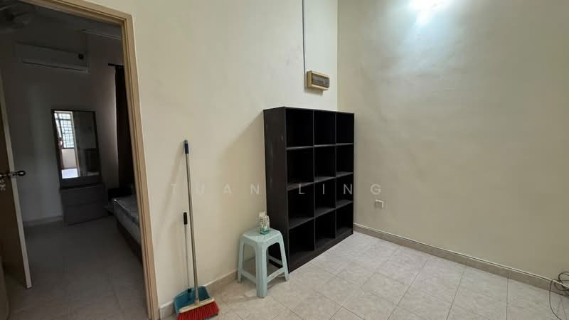 Rumah Teres untuk Disewa di Taman Desa Tebrau (Tebrau) - Tuan Ling - PropertyGuru.com.my