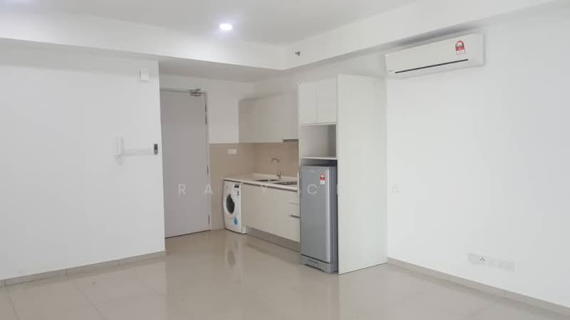 Service Residence for Rent at i-SOHO @ i-City - Tracy Chua - Kitchen - PropertyGuru.com.my