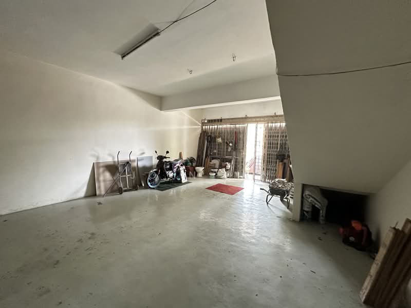Kedai / Pejabat untuk Dijual di Taman Lian Hoe (Kuchai Lama) - John Tan - Interior - PropertyGuru.com.my