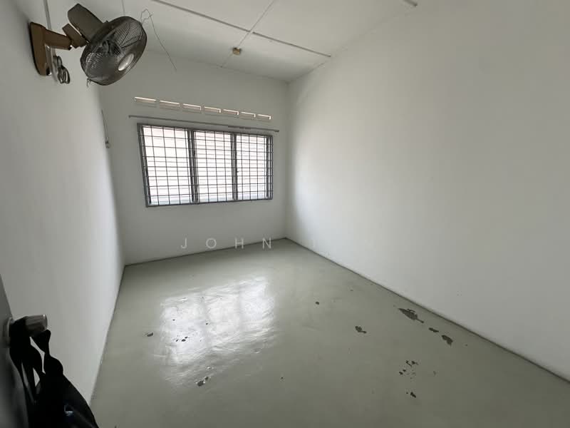 Kedai / Pejabat untuk Dijual di Taman Lian Hoe (Kuchai Lama) - John Tan - Interior - PropertyGuru.com.my