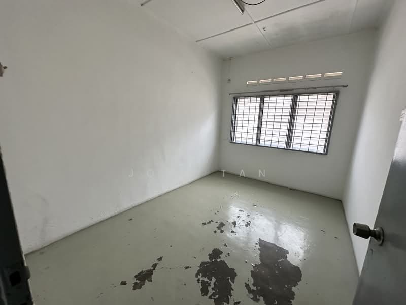 Kedai / Pejabat untuk Dijual di Taman Lian Hoe (Kuchai Lama) - John Tan - Interior - PropertyGuru.com.my