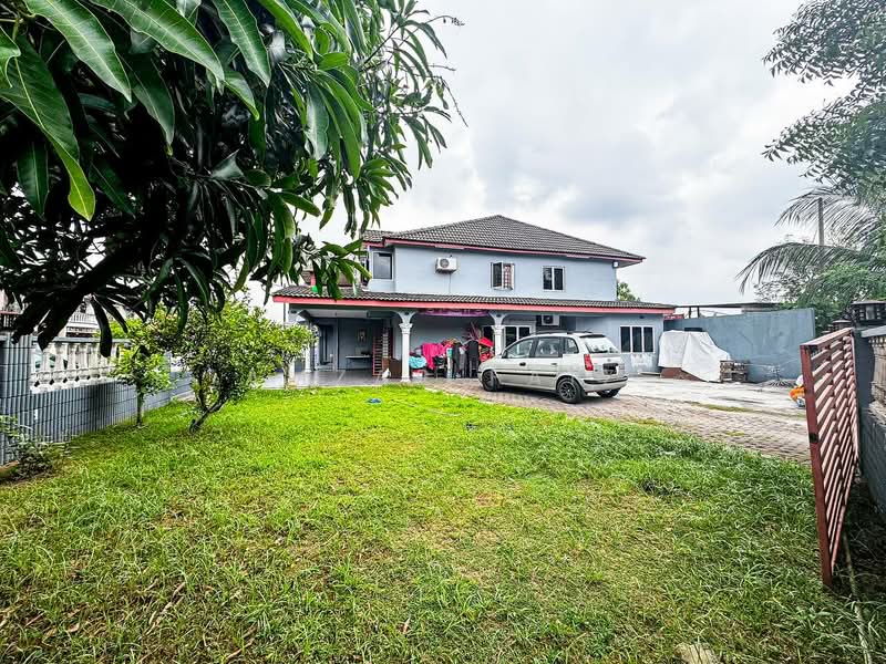 Rumah Teres 2 Tingkat untuk Dijual di Bandar Country Homes (Rawang) - Amzar Faiz - PropertyGuru.com.my