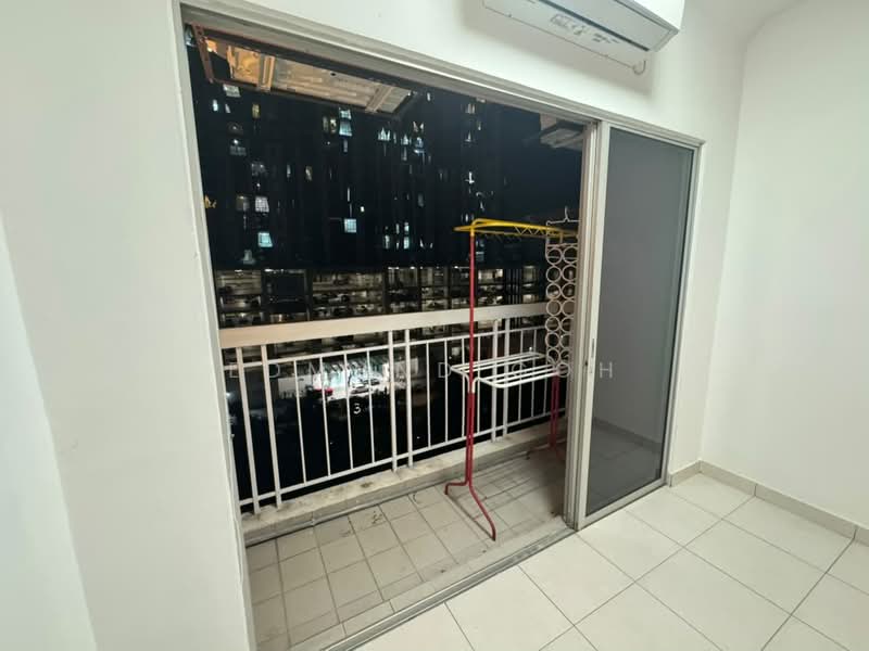Pangsapuri untuk Dijual di Suria Permai - Edmund Goh - Balcony - PropertyGuru.com.my