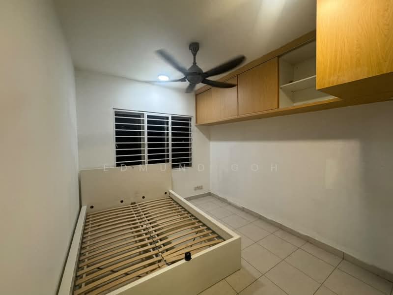 Pangsapuri untuk Dijual di Suria Permai - Edmund Goh - Bedroom - PropertyGuru.com.my