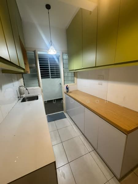 Pangsapuri untuk Dijual di Suria Permai - Edmund Goh - Kitchen - PropertyGuru.com.my