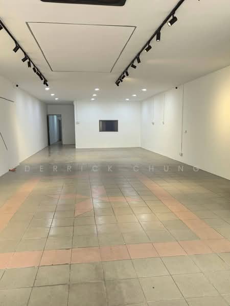 Shop for Sale in Ipoh (Perak) - Derrick Chung - Interior - PropertyGuru.com.my