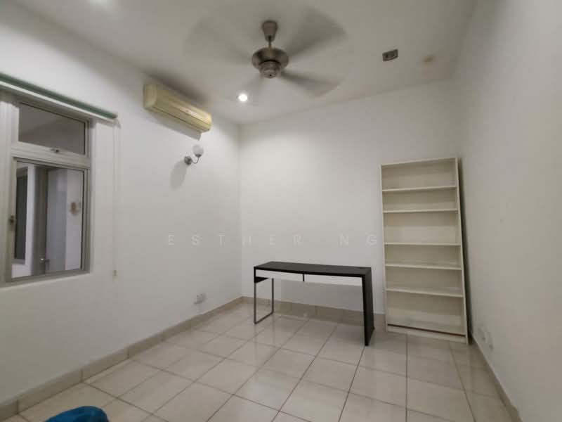 Rumah Teres 2 Tingkat untuk Disewa di Kemuning Utama (Shah Alam) - Esther Ng - Study - PropertyGuru.com.my
