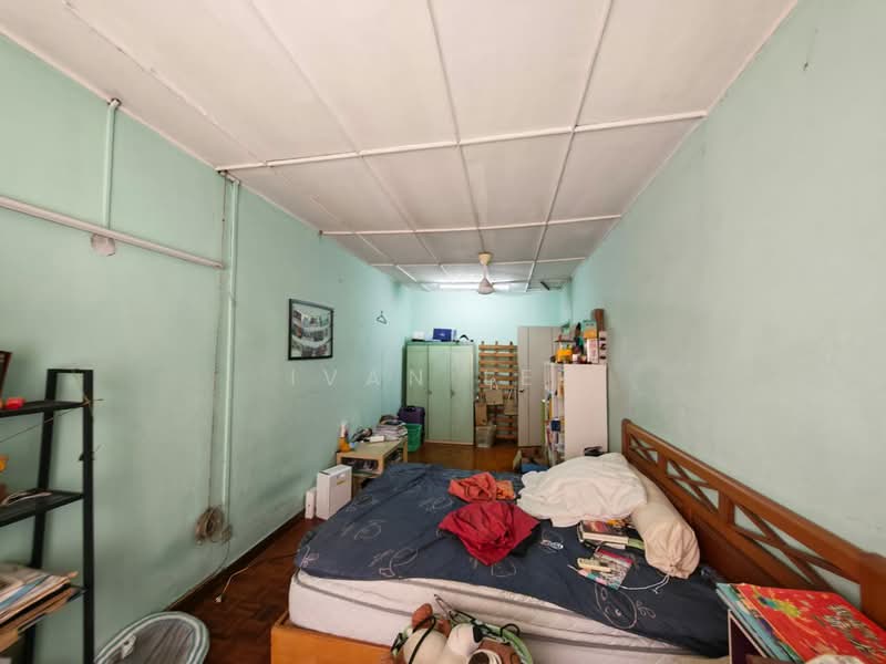 Rumah Teres 2 Tingkat untuk Dijual di SS2 (Petaling Jaya) - Ivan Lee - Bedroom - PropertyGuru.com.my