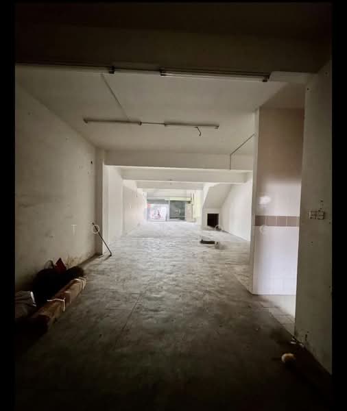 Shop for Rent in Denai Alam (Shah Alam) - Tony Leong - Interior - PropertyGuru.com.my