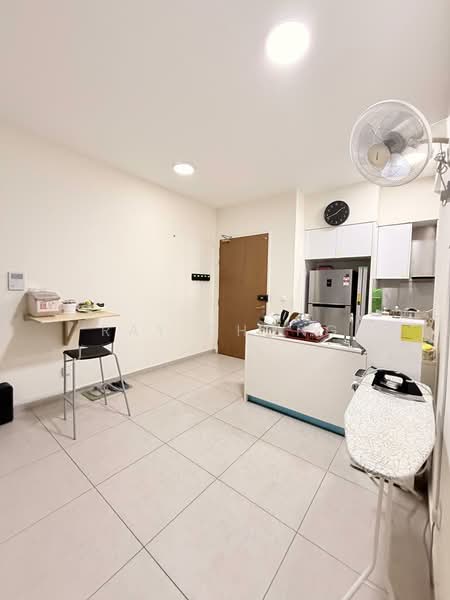 Service Residence for Rent at Petalz Residences - Ray Chong - Kitchen - PropertyGuru.com.my