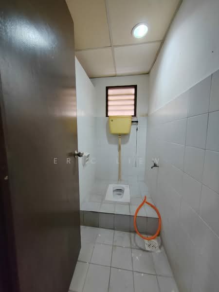 Kedai untuk Disewa di Bandar Mahkota Cheras (Cheras) - Eric Liew - Bathroom - PropertyGuru.com.my