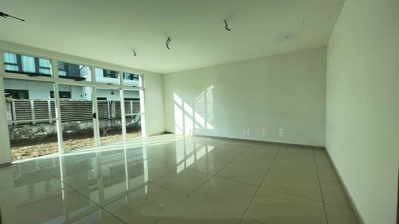 Bungalow for Sale in Iskandar Puteri (Nusajaya) (Johor) - Kelvin Chee - Living Room - PropertyGuru.com.my
