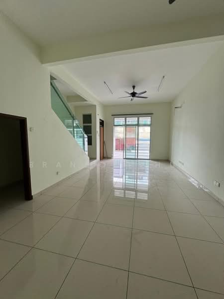 2-storey Terraced House for Sale in Austin Crest (Johor Bahru) - Brandon Chua - Living Room - PropertyGuru.com.my