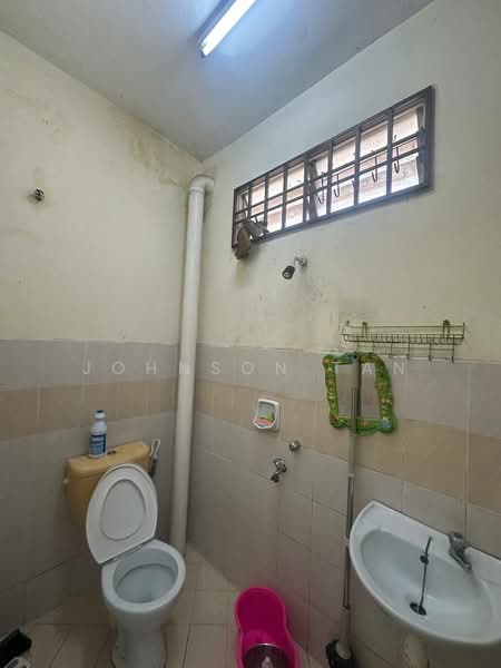 Rumah Teres untuk Dijual di Taman Pulai Jaya (Kulai) - Johnson Tan - Bathroom - PropertyGuru.com.my