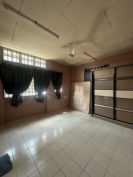 Rumah Teres untuk Dijual di Taman Pulai Jaya (Kulai) - Johnson Tan - Bedroom - PropertyGuru.com.my