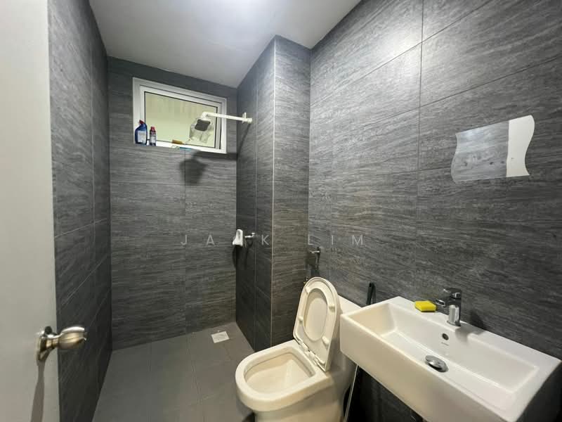 Kediaman Servis untuk Disewa di Gaya Resort Homes - Jack Lim - Bathroom - PropertyGuru.com.my