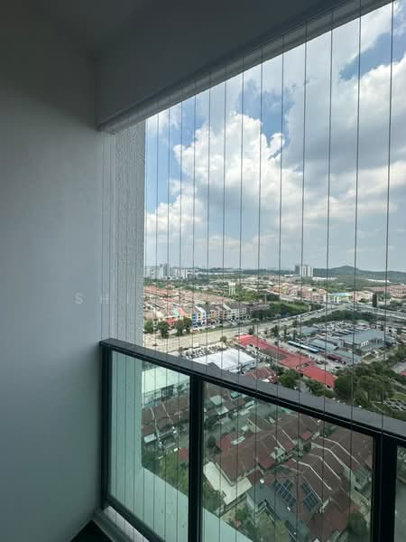 Servis Apartment untuk Disewa di Suria Garden - Shirley Tan - Balcony - PropertyGuru.com.my