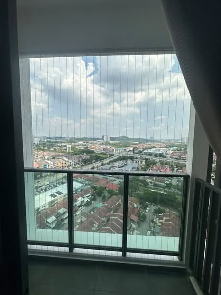 Servis Apartment untuk Disewa di Suria Garden - Shirley Tan - Balcony - PropertyGuru.com.my