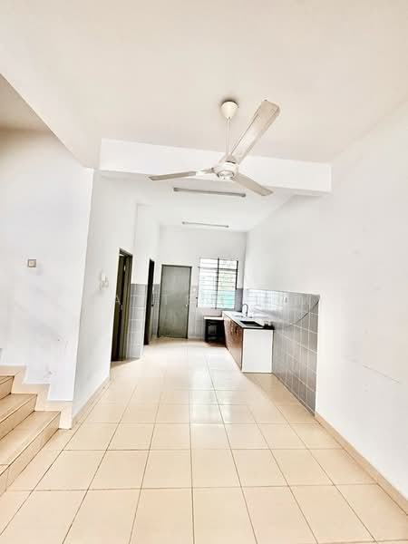 Rumah Teres 2 Tingkat untuk Dijual di Puncak Alam (Selangor) - Baxter Lim - Kitchen - PropertyGuru.com.my
