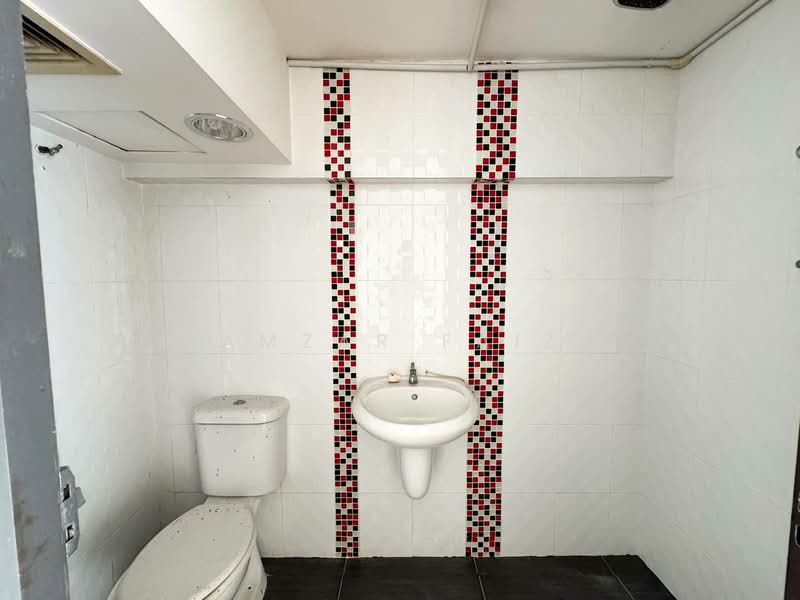 Service Residence for Sale at Empire Subang - Amzar Faiz - PropertyGuru.com.my