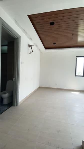 Semi-Detached House for Sale in D'Island (Puchong) - Debby Chai - Bathroom - PropertyGuru.com.my