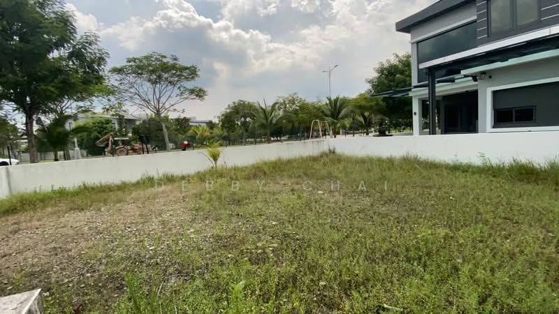 Semi-Detached House for Sale in D'Island (Puchong) - Debby Chai - Exterior - PropertyGuru.com.my
