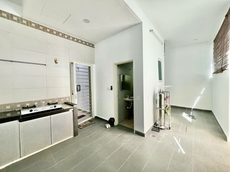 3-storey Terraced House for Rent in Cyberjaya (Selangor) - Afiqah zaidi - PropertyGuru.com.my
