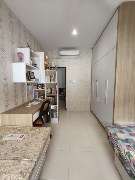 Rumah Teres 2 Tingkat untuk Dijual di Taman Scientex Senai (Senai) - Amber Hew - PropertyGuru.com.my