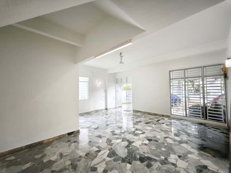 Semi-Detached House for Sale in Tanjung Bungah (Penang) - Chong Chooi Wei - Living Room - PropertyGuru.com.my