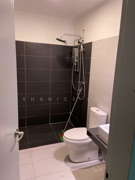 Condominium for Sale at X2 Residency - Shanice Low - Bathroom - PropertyGuru.com.my