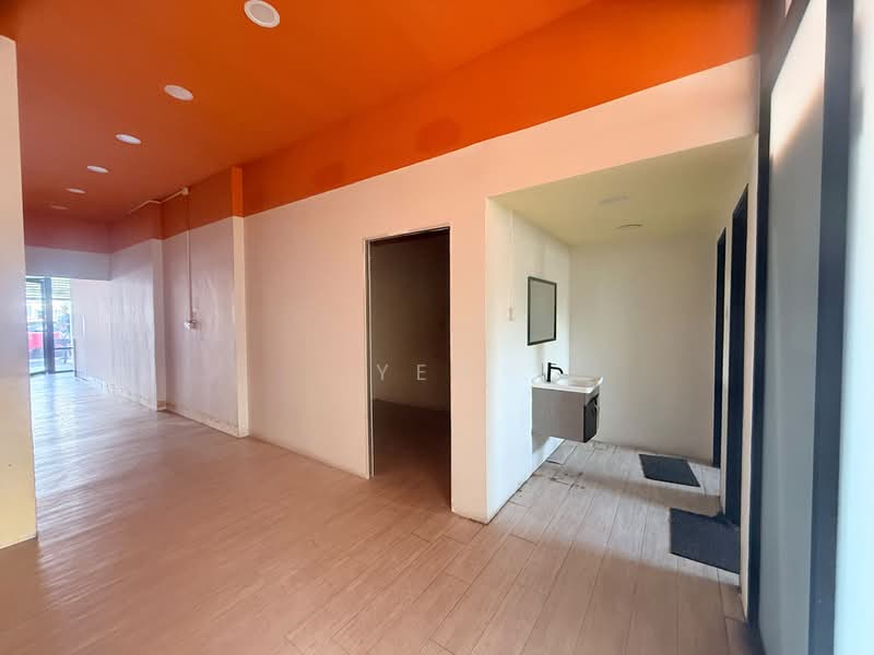 Shop / Office for Rent in Taman Mount Austin (Tebrau) - Yeo - PropertyGuru.com.my
