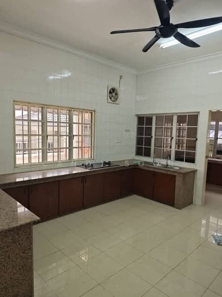 Rumah Berkembar untuk Disewa di Cheras (Selangor) - Candy Soon - Kitchen - PropertyGuru.com.my