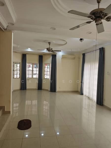 Rumah Berkembar untuk Disewa di Cheras (Selangor) - Candy Soon - Living Room - PropertyGuru.com.my